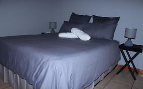 Meyiwa Guest Palace